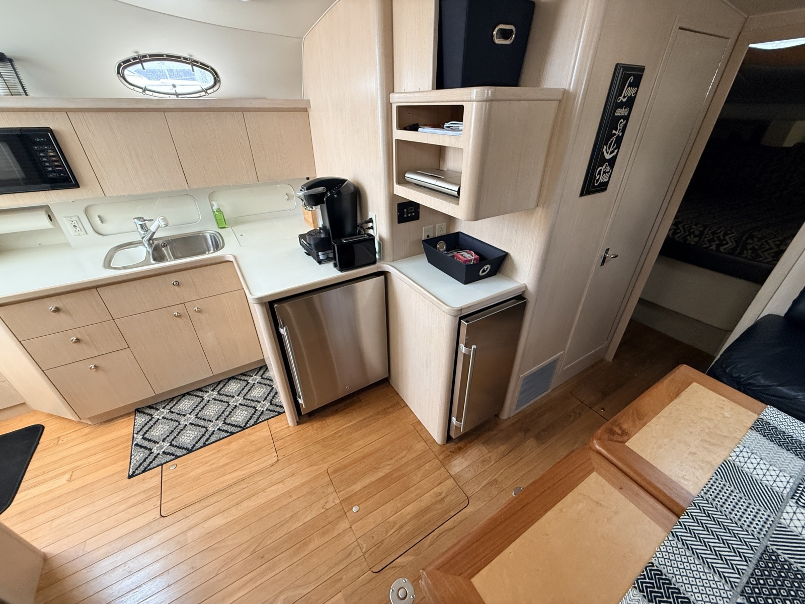 1995 Tiara Yachts 4000 Express