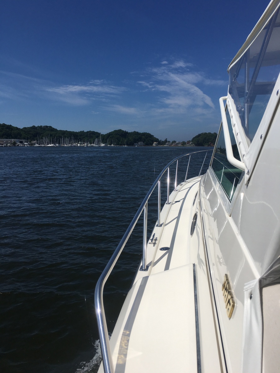 1995 Tiara Yachts 4000 Express