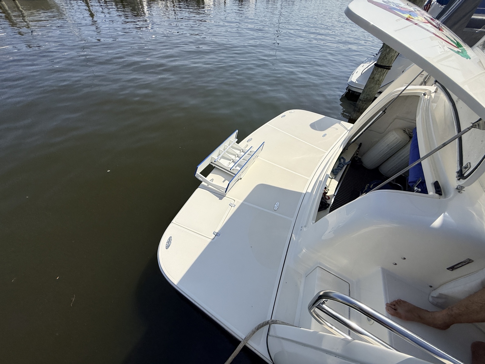1995 Tiara Yachts 4000 Express