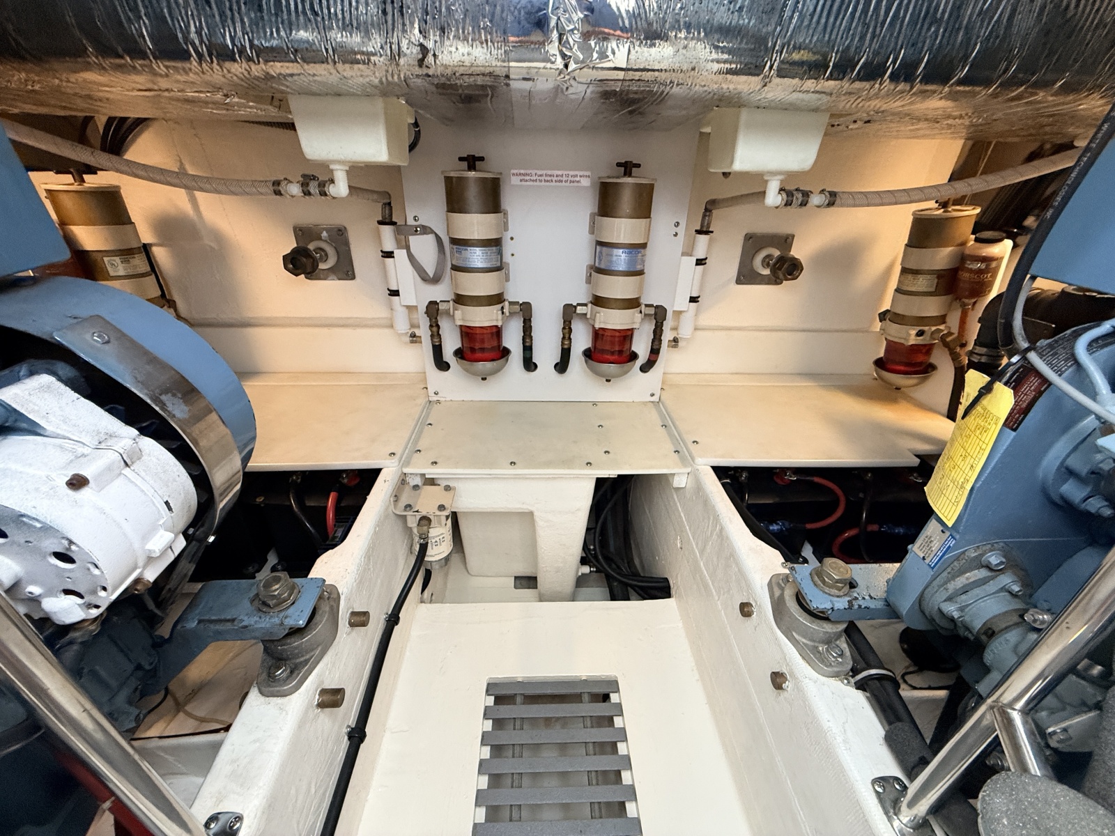 1995 Tiara Yachts 4000 Express