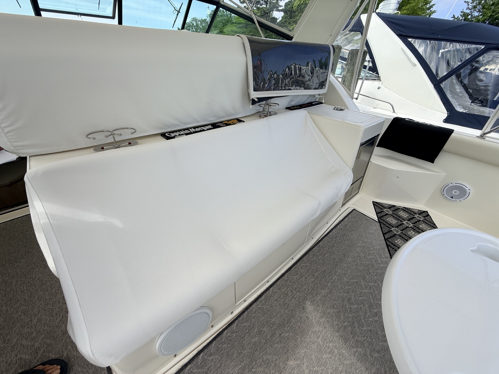 1995 Tiara Yachts 4000 Express