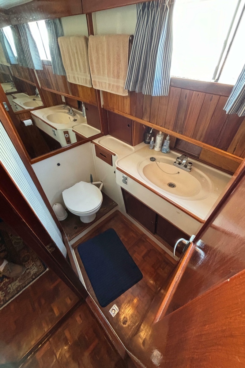 TRINITY 45ft Grand Banks Yacht For Sale