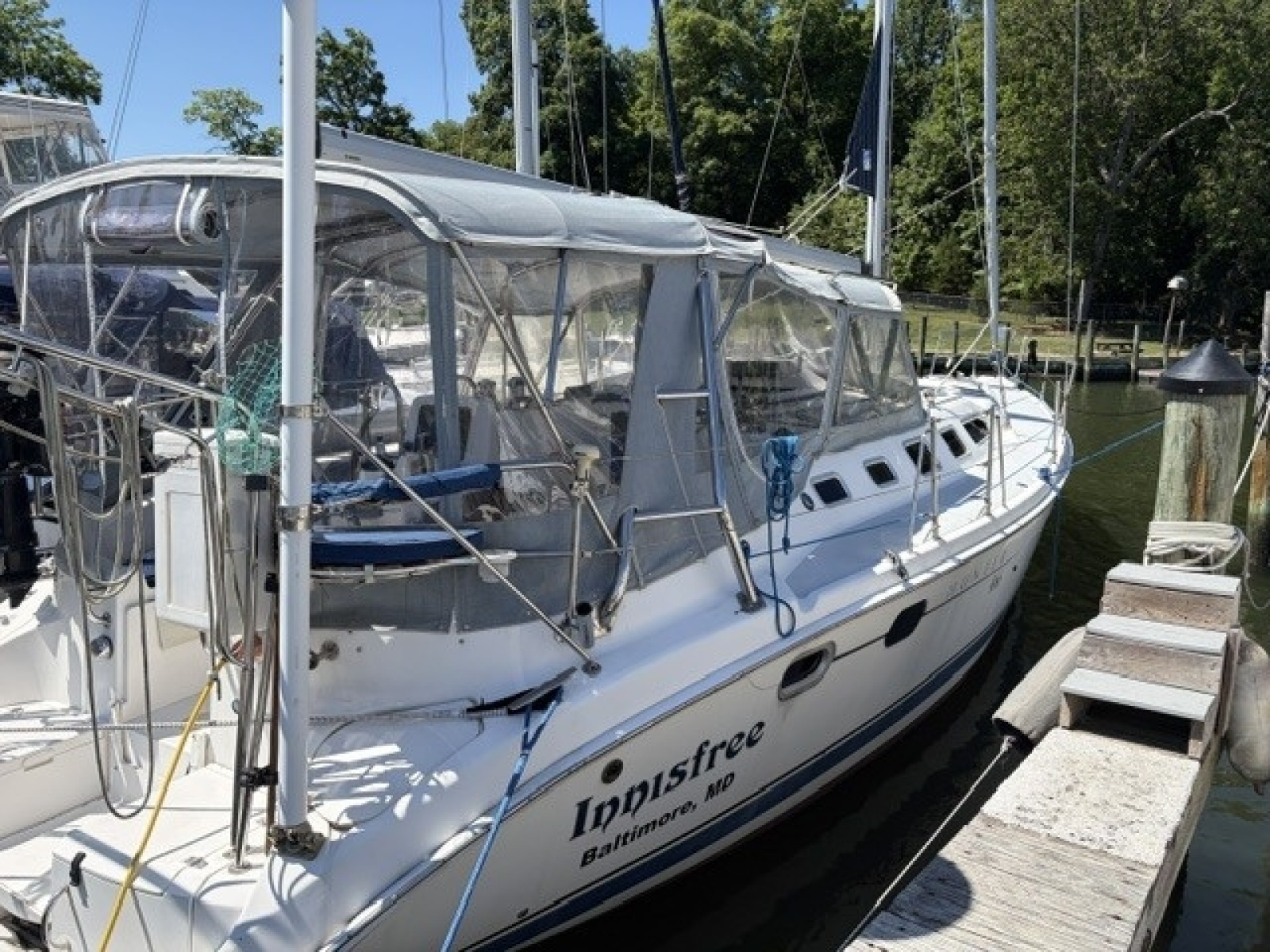 2002 Hunter 466