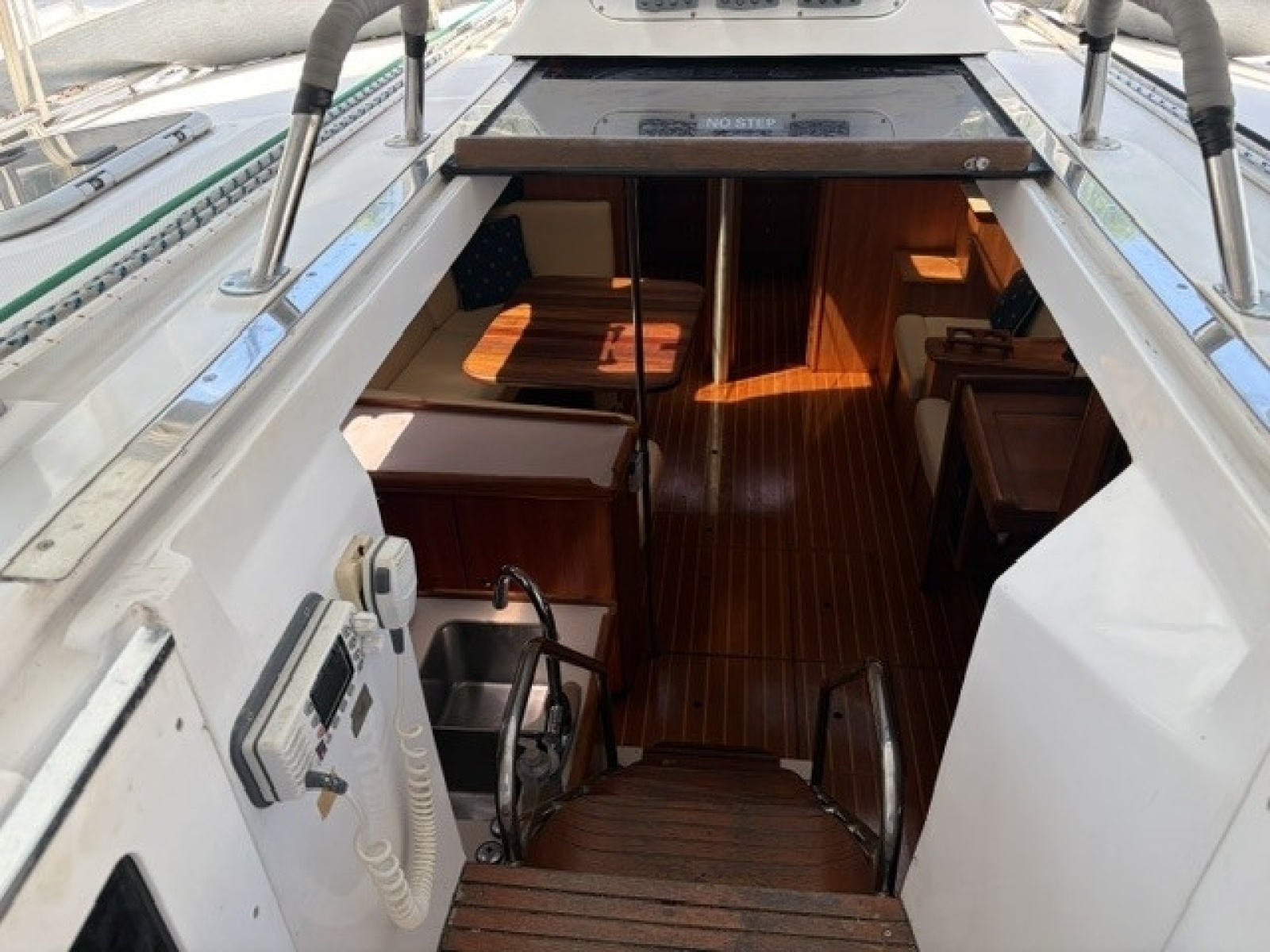 2002 Hunter 466