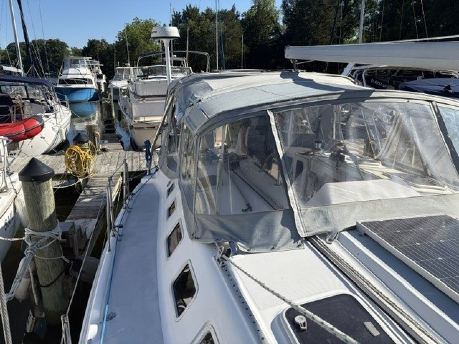 2002 Hunter 466