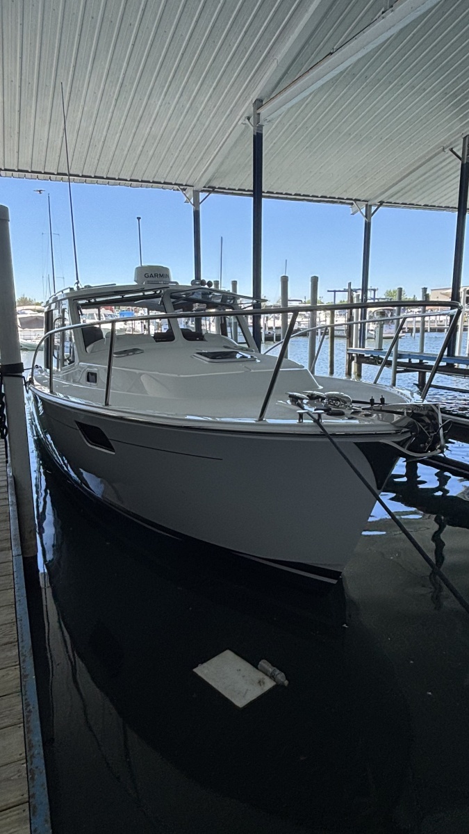 2027 MJM 38R
