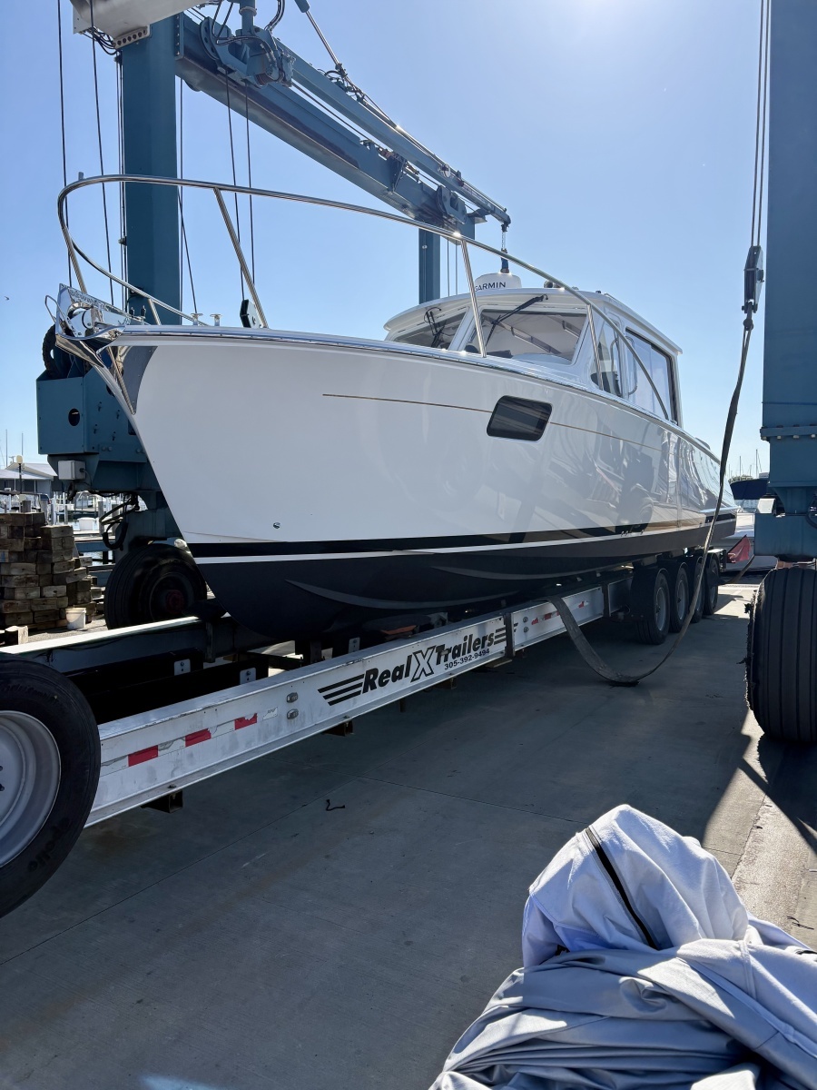 2027 MJM 38R