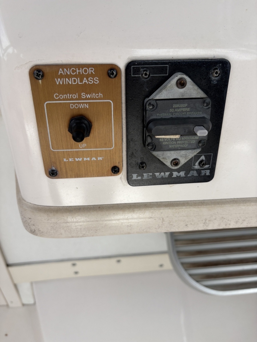30ft Grady White Yacht For Sale