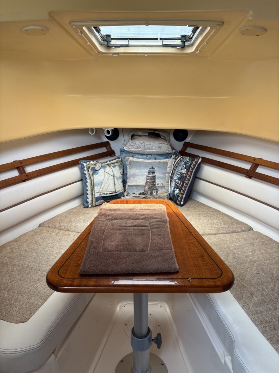 30ft Grady White Yacht For Sale