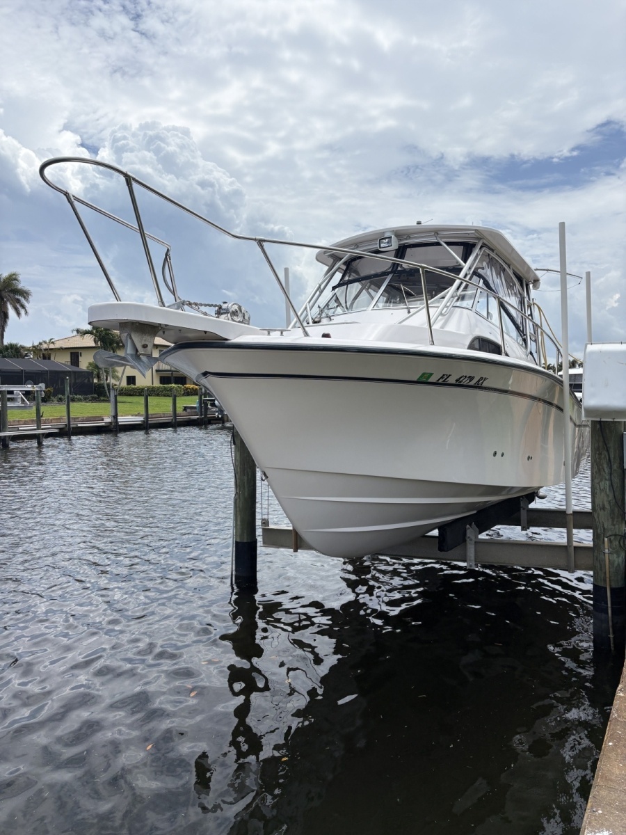 30ft Grady White Yacht For Sale