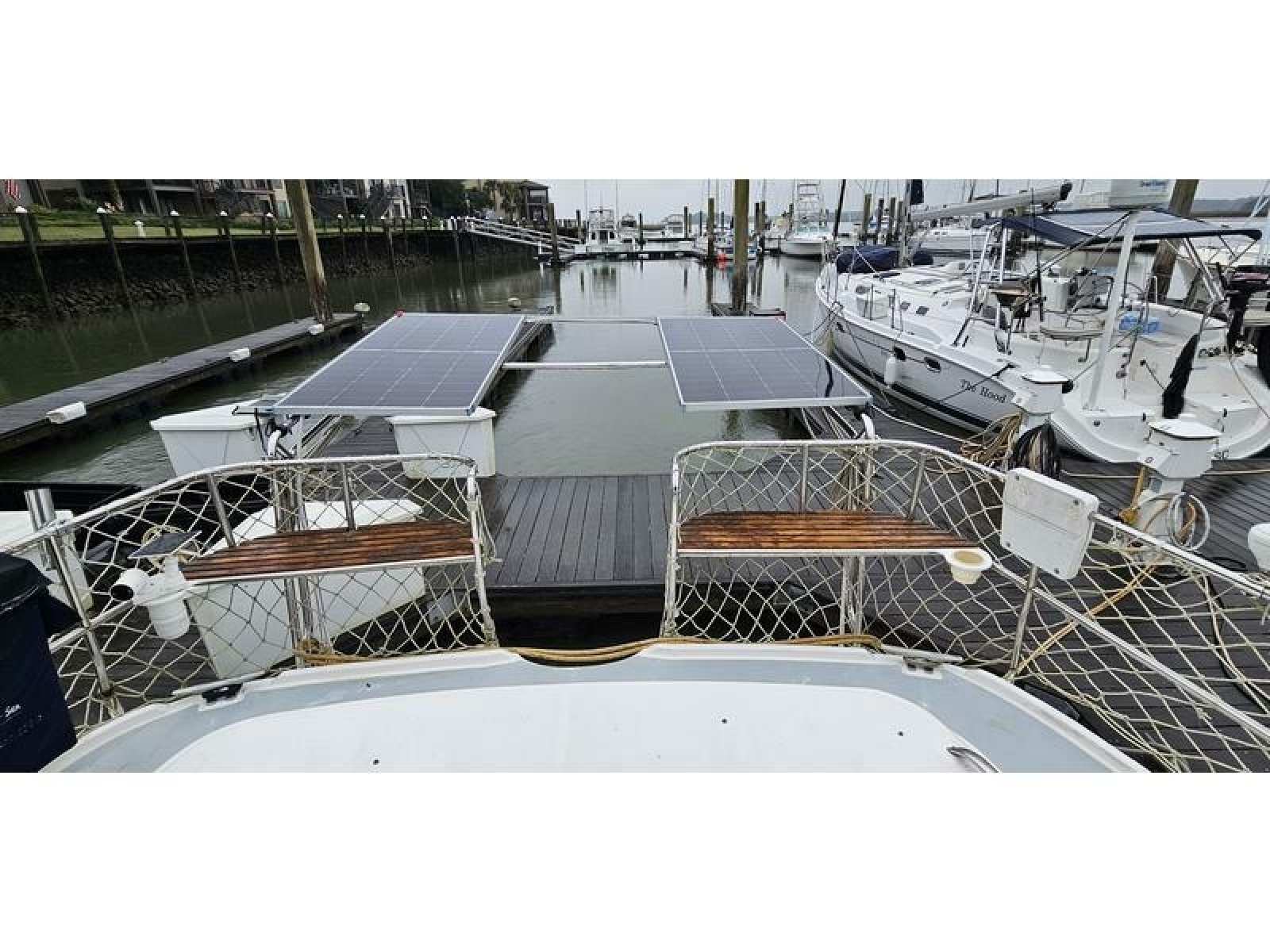 780 watts of solar & stern rail seats
