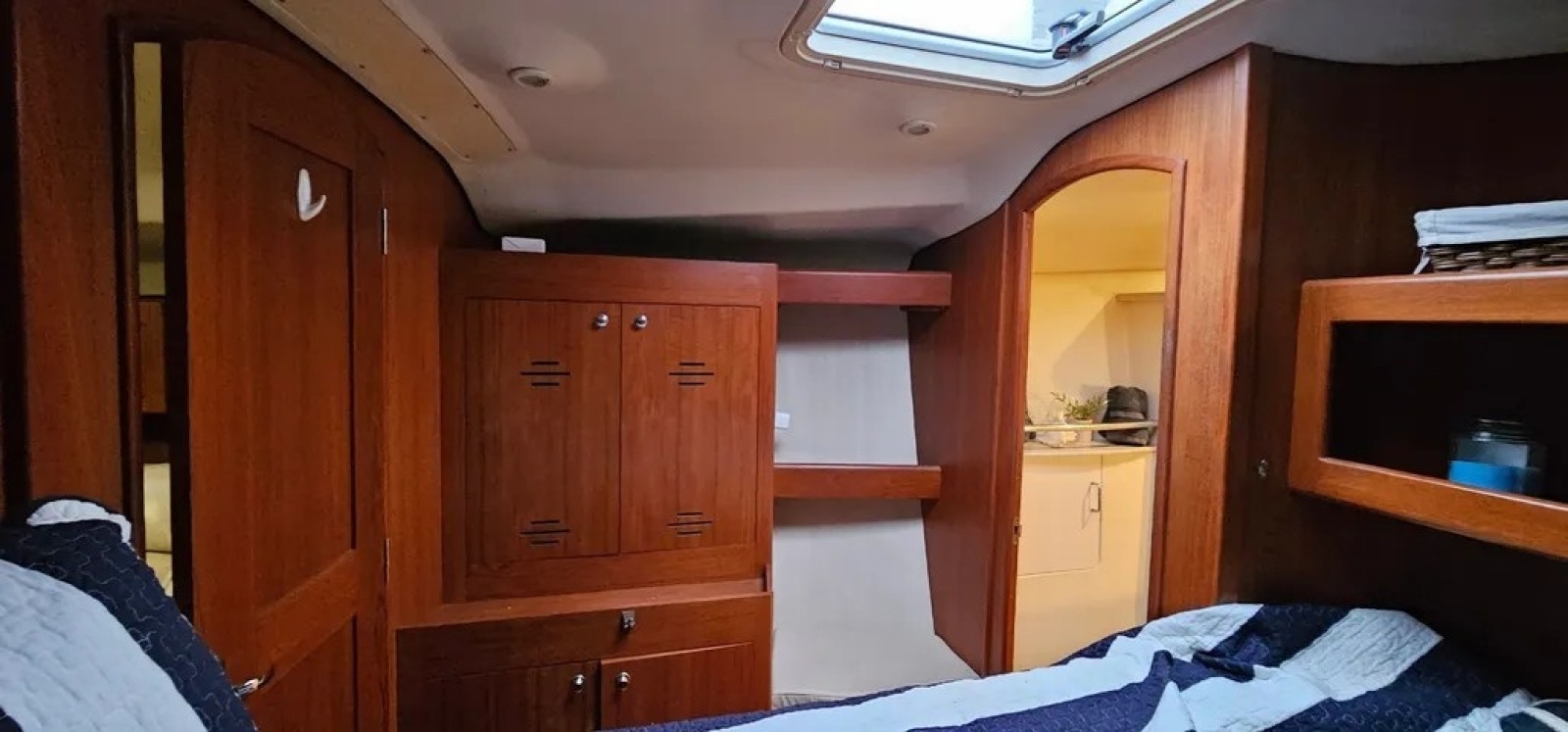 Teak Keel Ah 43ft Hunter Yacht For Sale