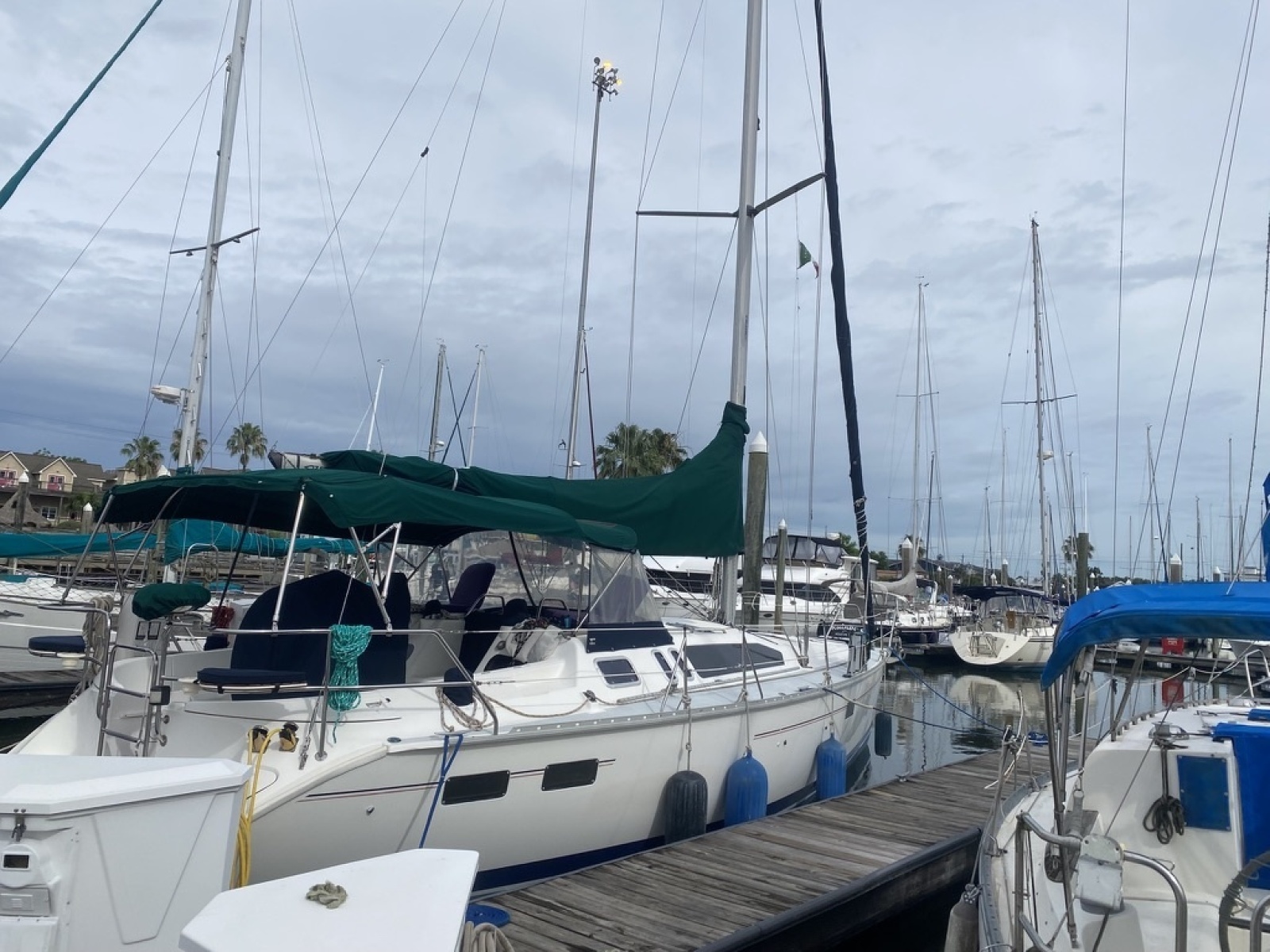 1996 Hunter Legend 40.5