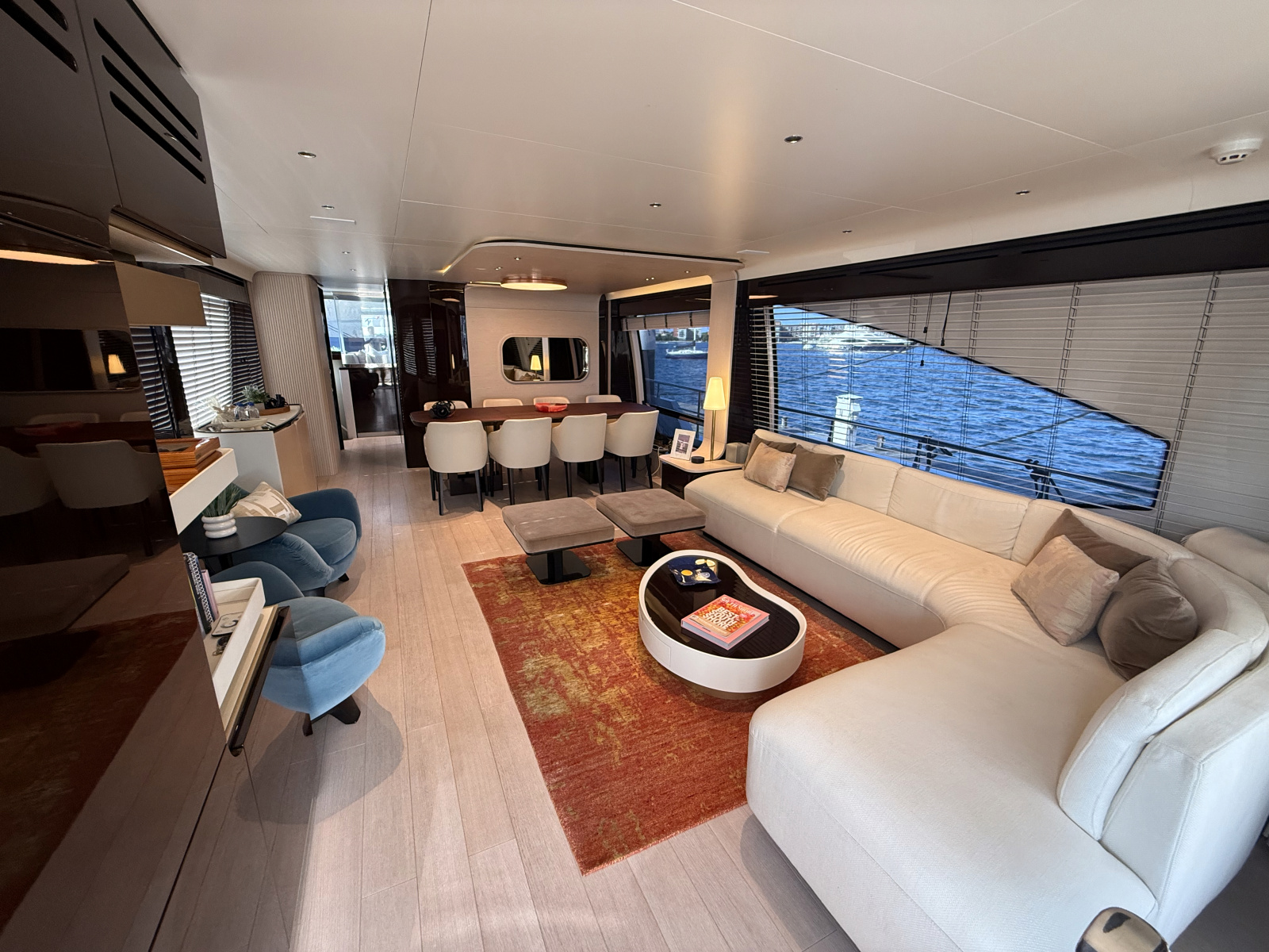 87' 2022 Azimut GRANDE 25M