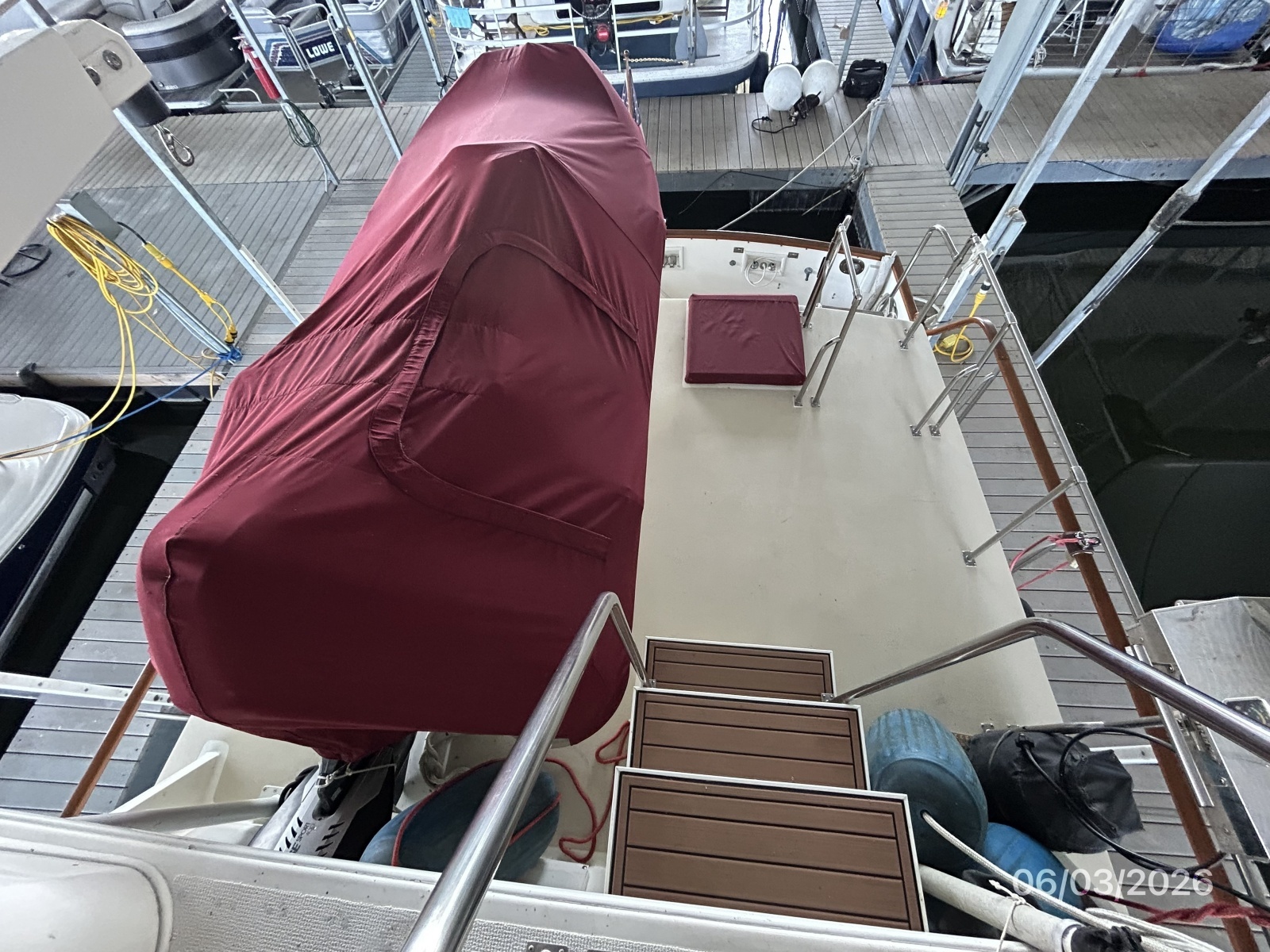 46' Grand Banks trunk cabin aft