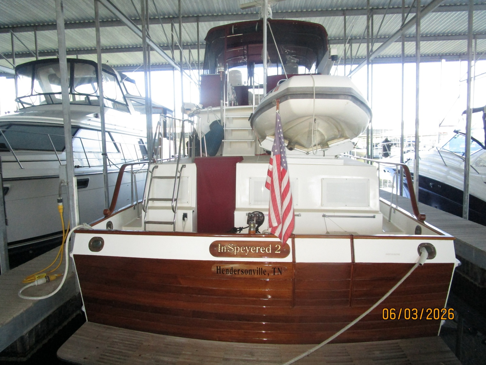 46' Grand Banks aft profile