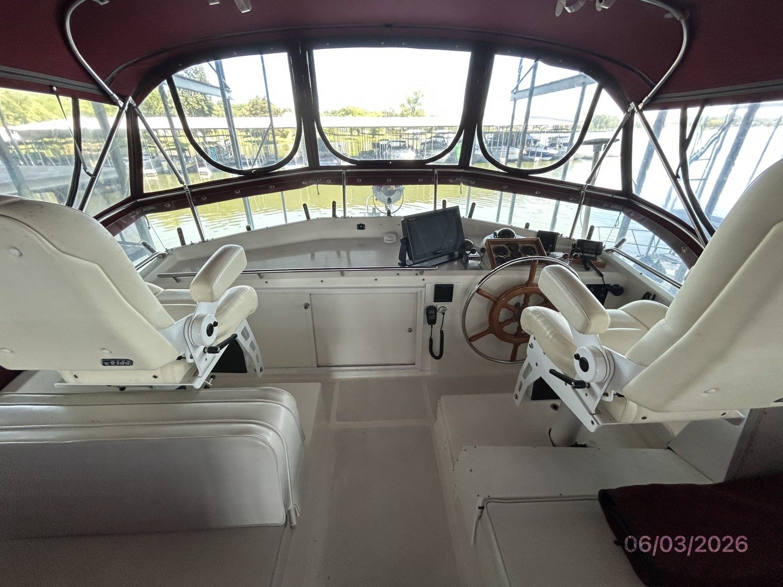 46' Grand Banks flybridge forward2