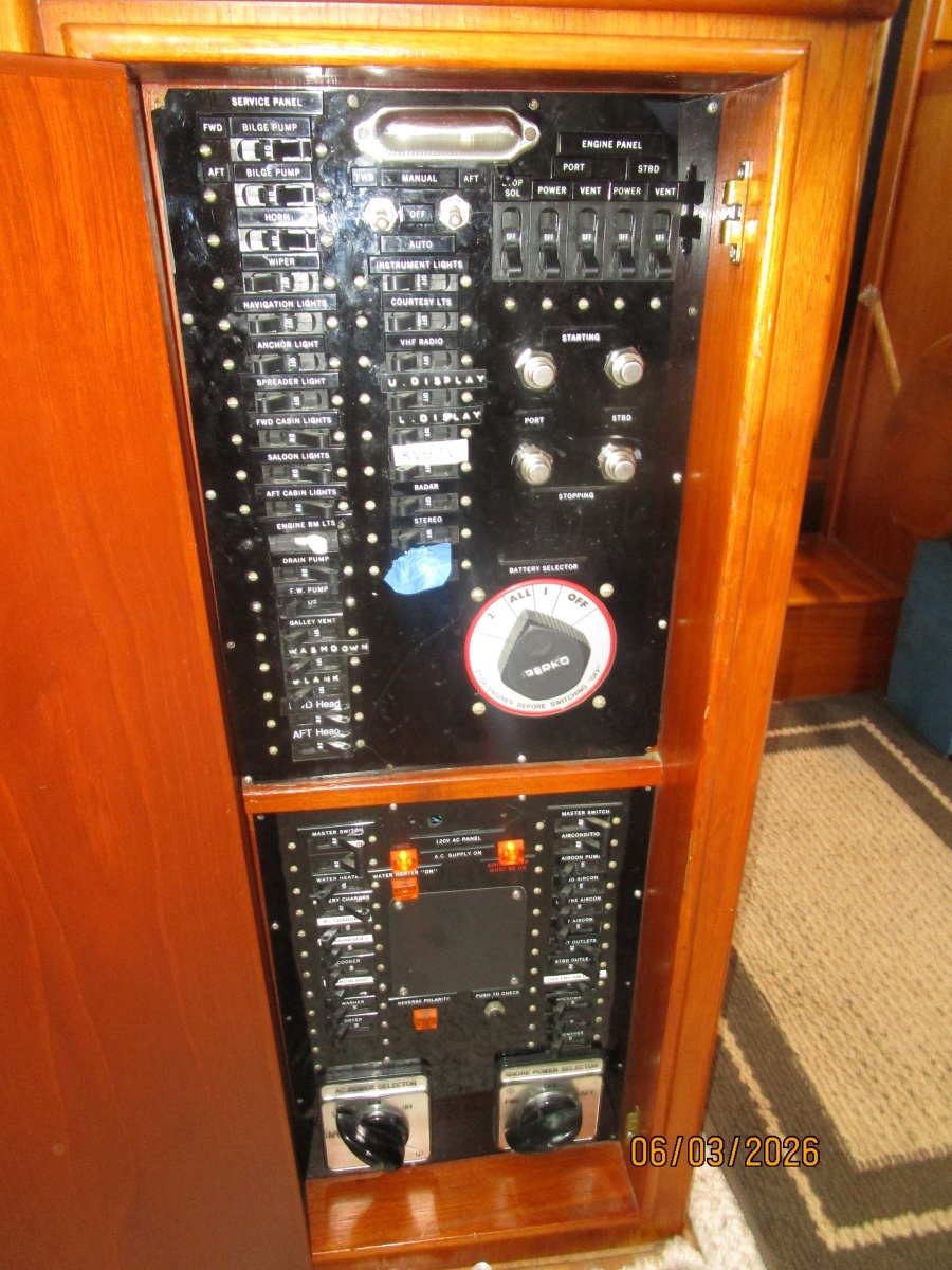 46' Grand Banks electrical panel