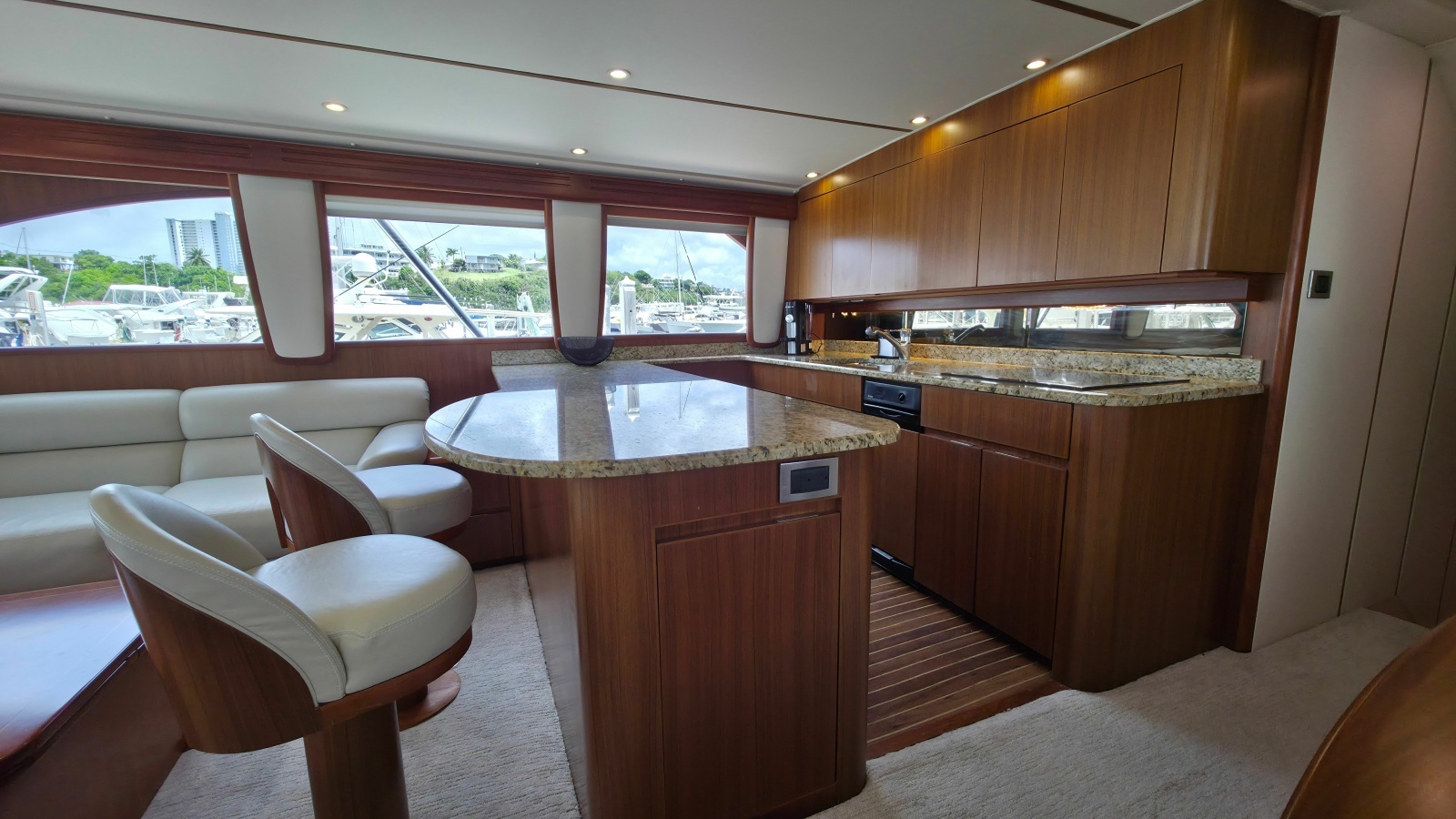 2010 Viking 64' Sportfish Convertible