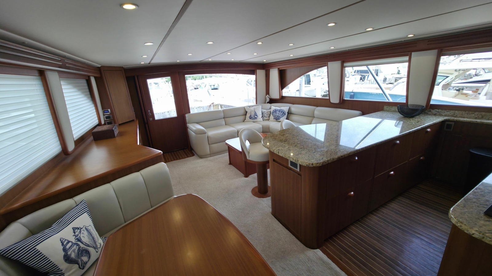 2010 Viking 64' Sportfish Convertible