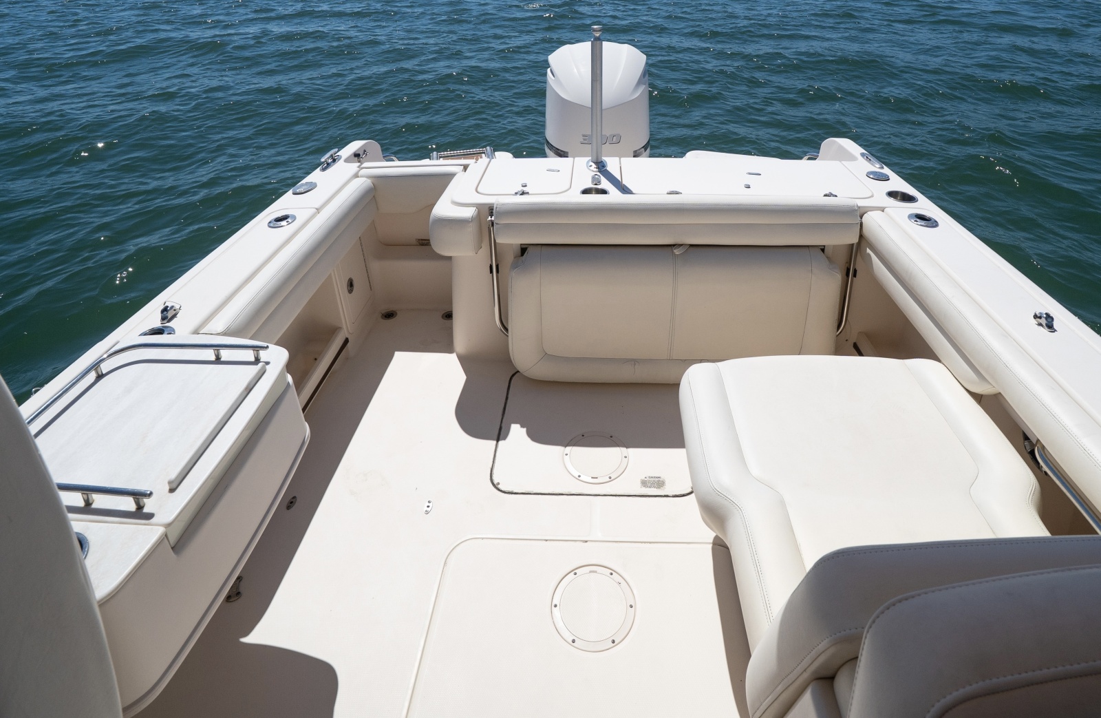 2017 Grady-White 235 Freedom