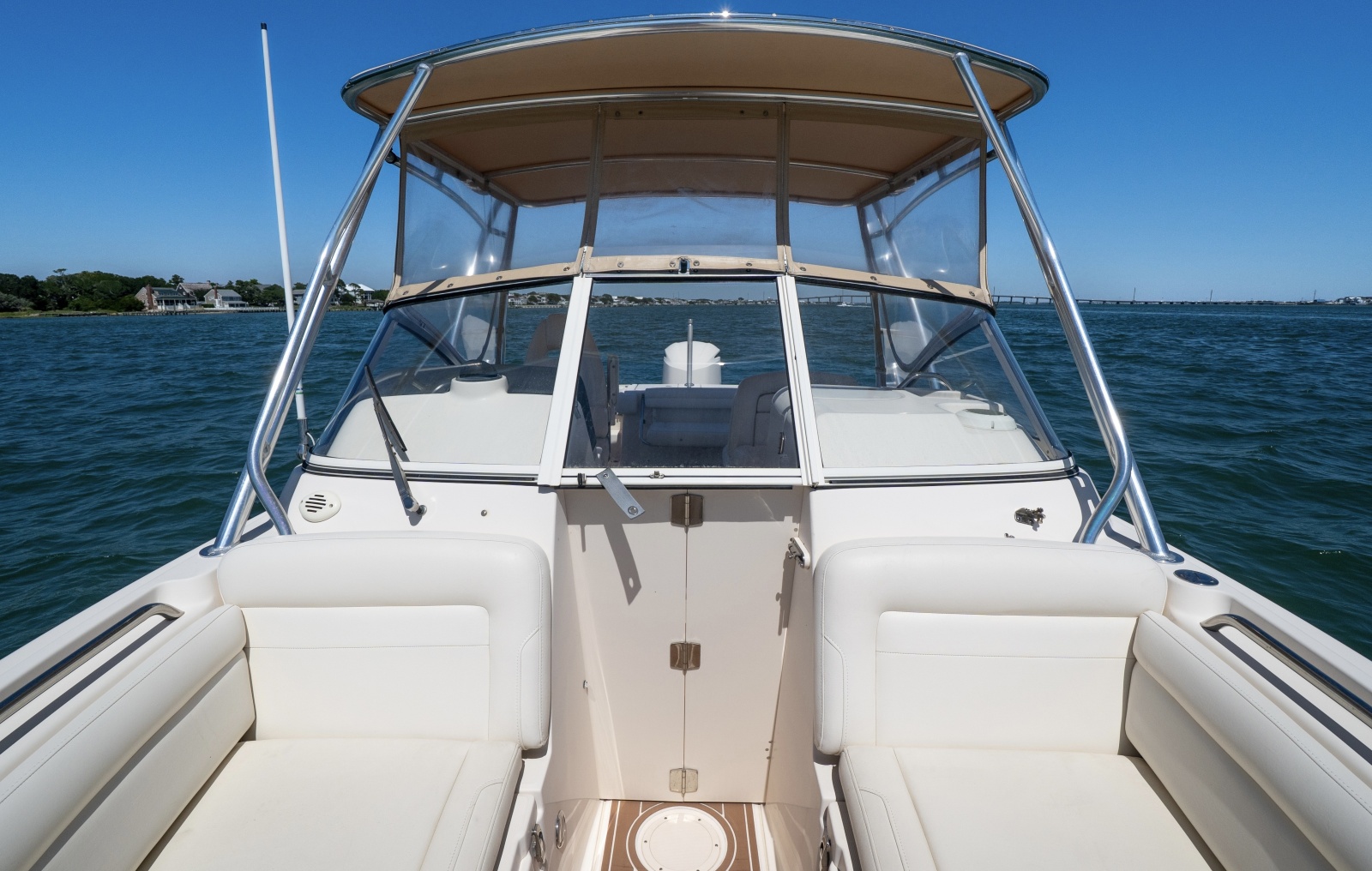 2017 Grady-White 235 Freedom