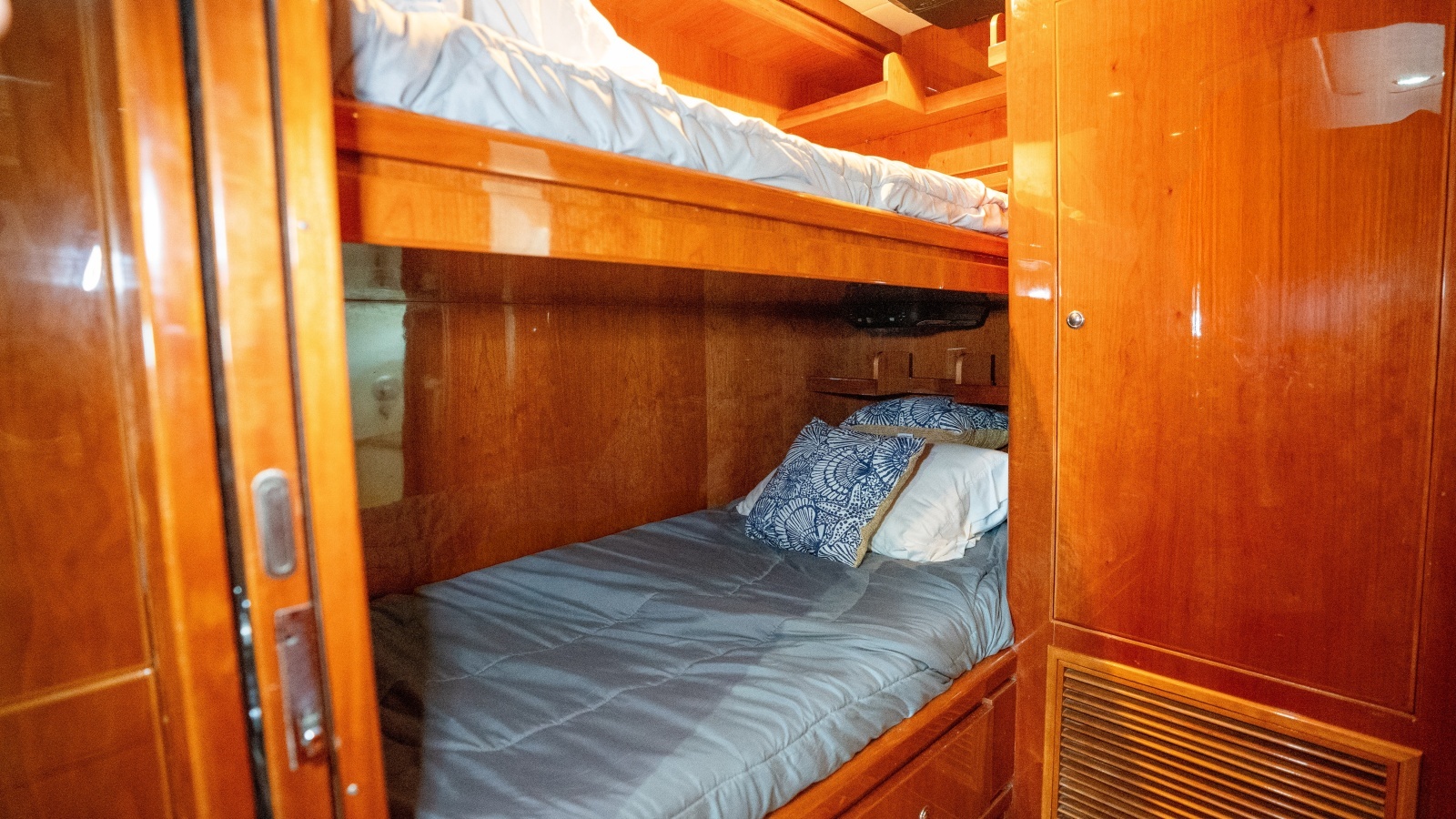 Ocean I 98ft Hargrave Yacht For Sale