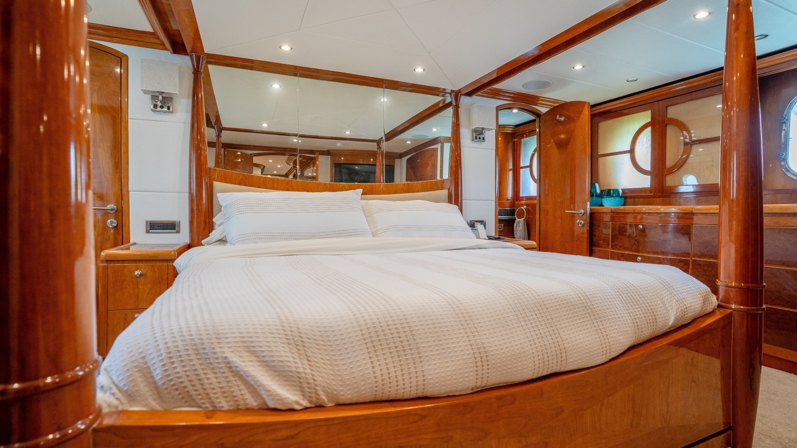 Ocean I 98ft Hargrave Yacht For Sale