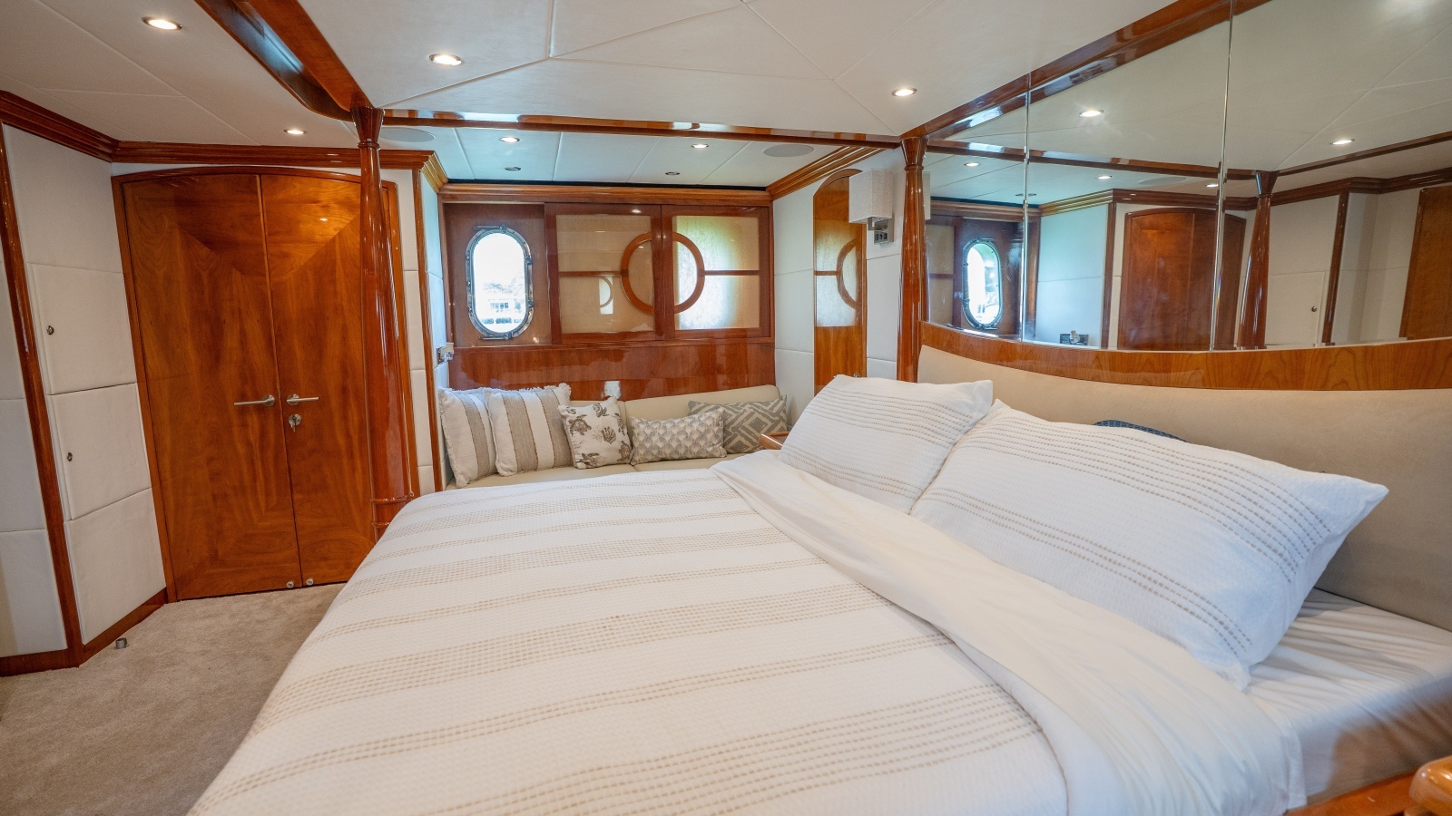 Ocean I 98ft Hargrave Yacht For Sale