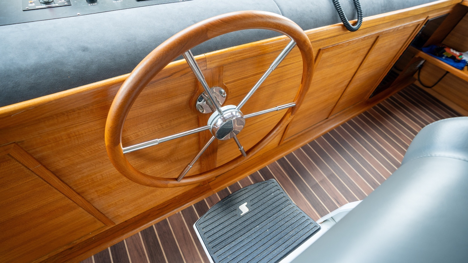 Ocean I 98ft Hargrave Yacht For Sale
