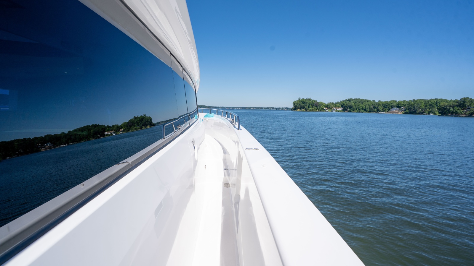 2021 Hatteras M75 Panacera