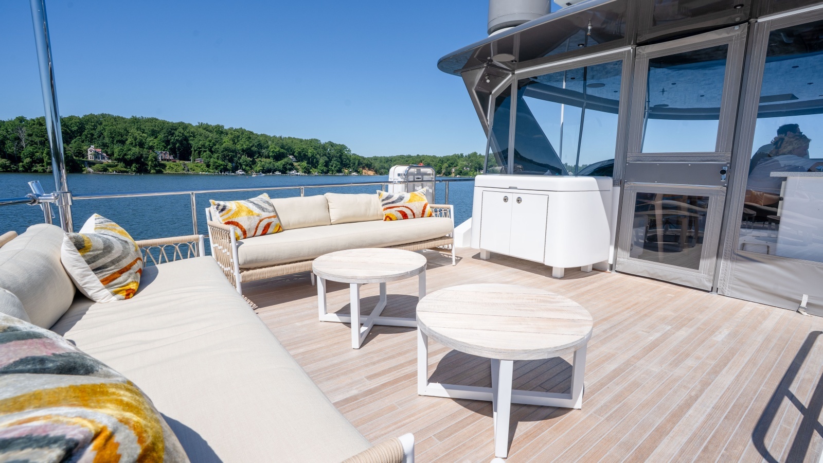 2021 Hatteras M75 Panacera