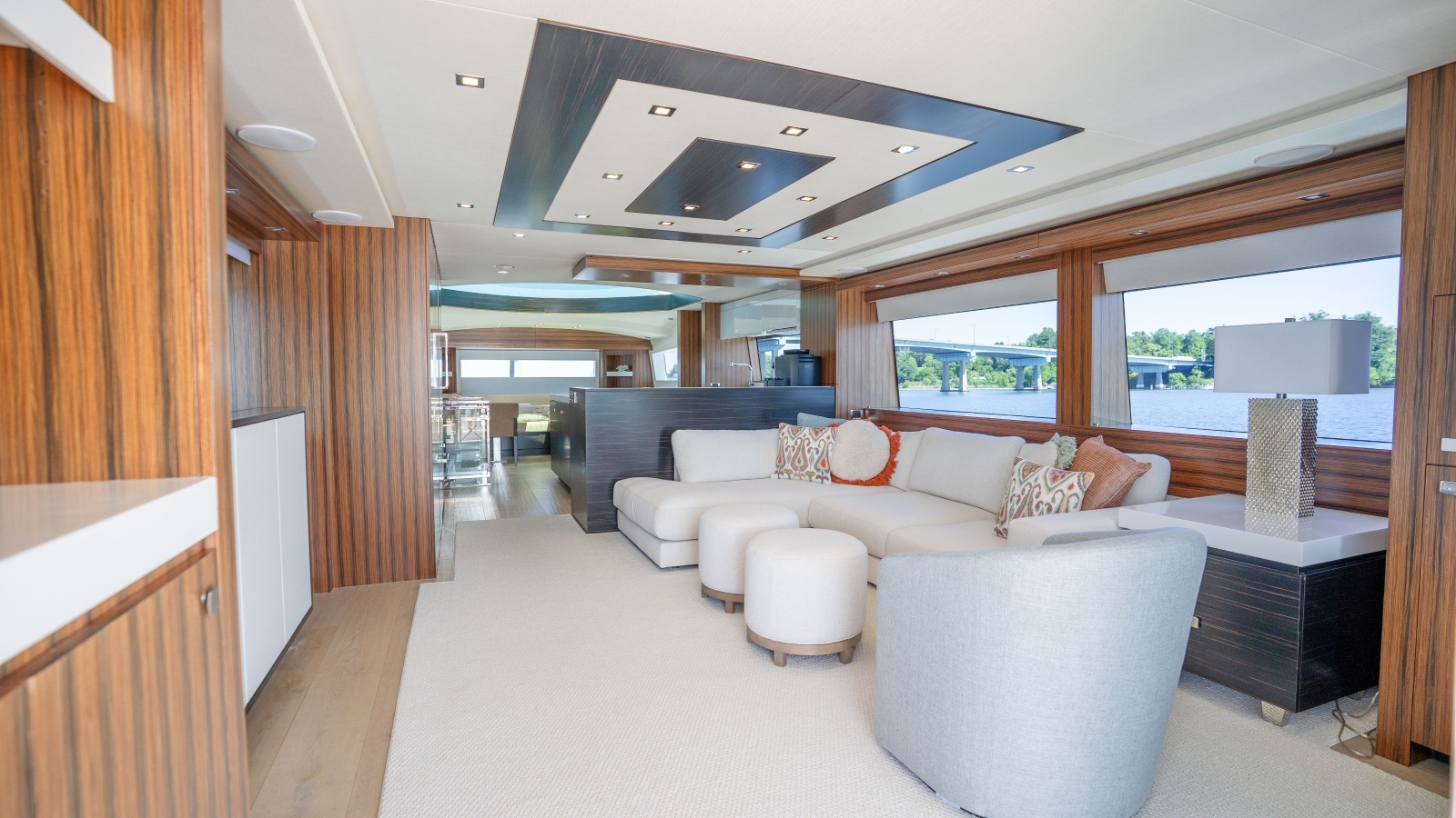 2021 Hatteras M75 Panacera