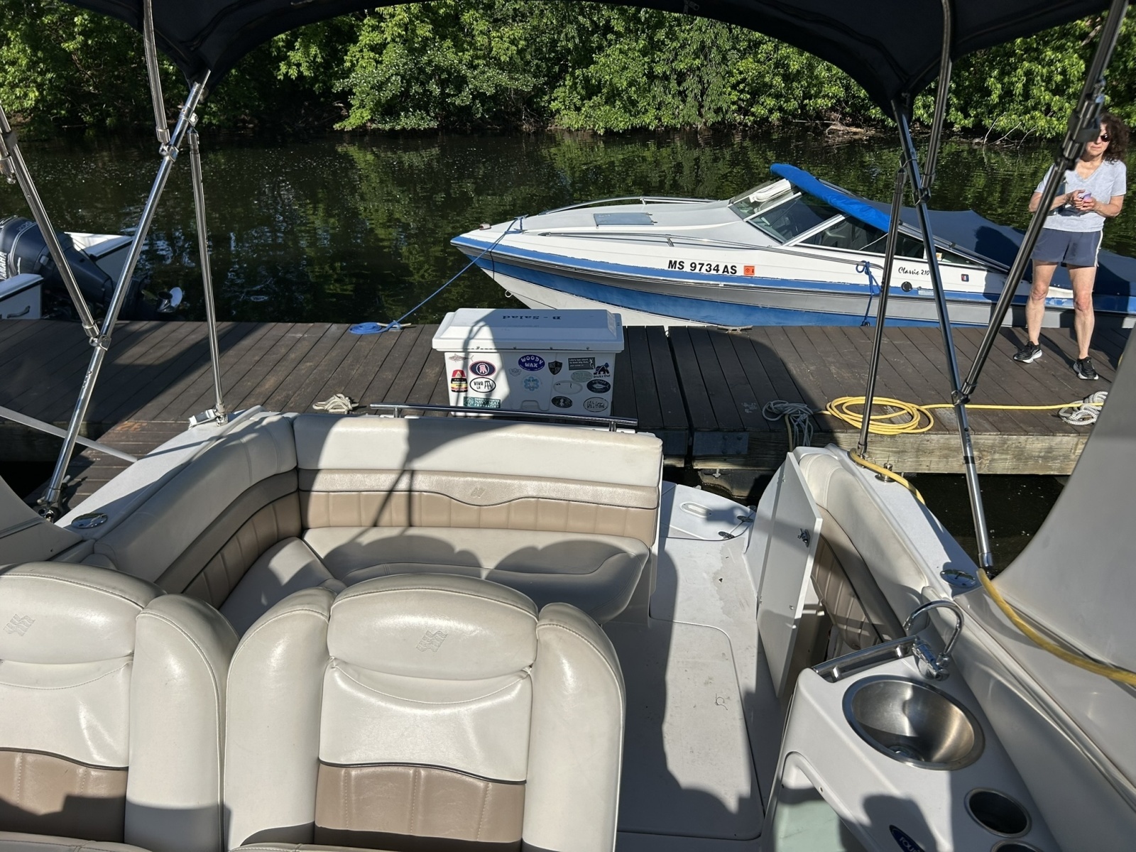 28ft Four Winns Yacht For Sale