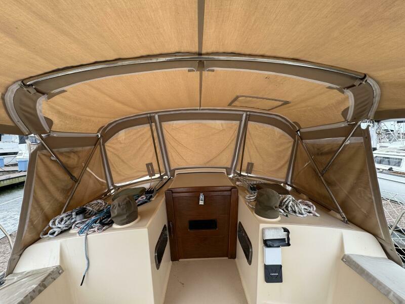 1992 Island Packet 44