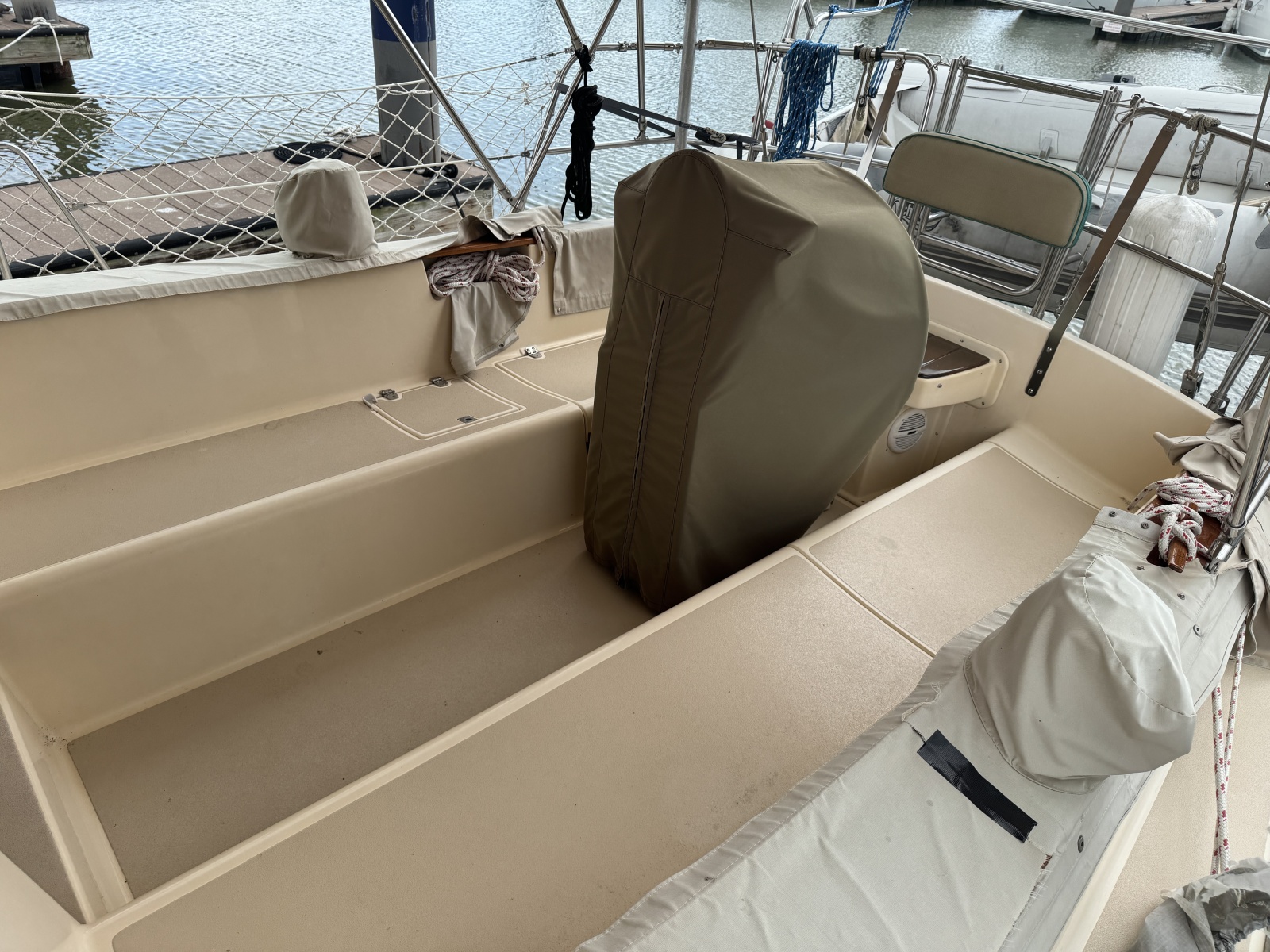 1992 Island Packet 44