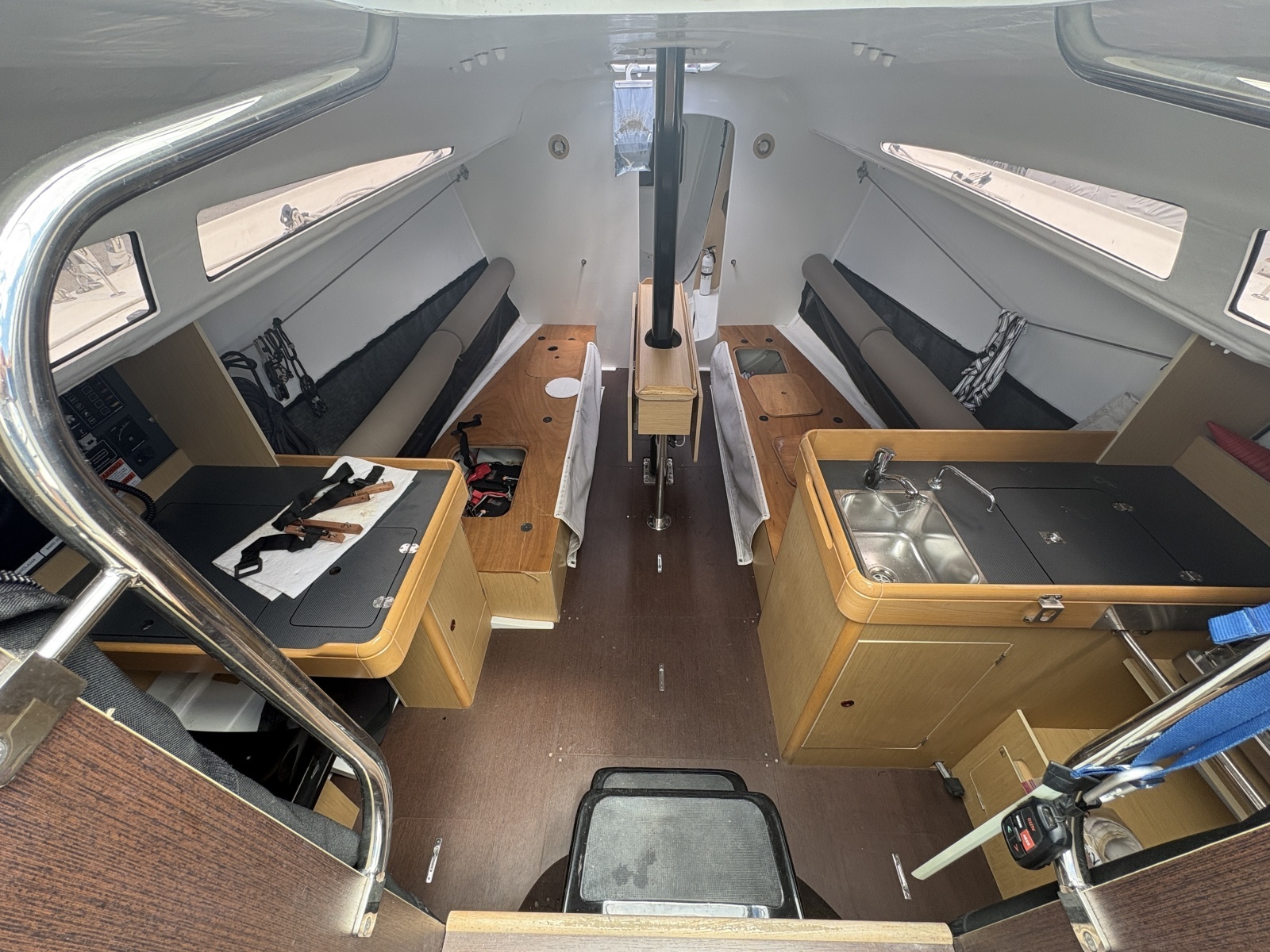 Sun Fast 3200 R2 Layout Hotspur 2019 Jeanneau Sunfast 3200 32 ft Racing Sailboat for sale