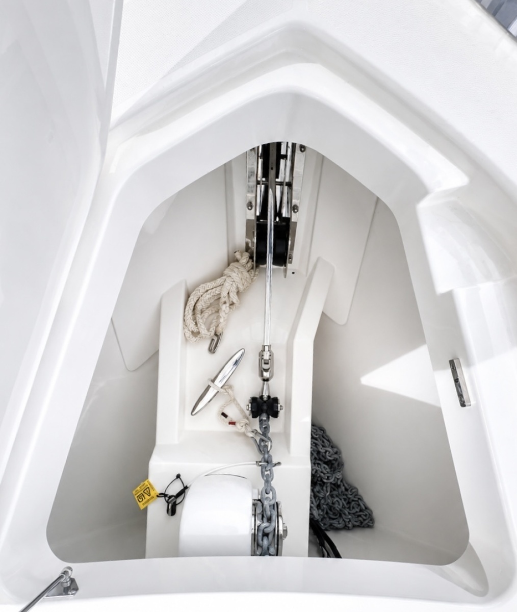 2023 Tiara Yachts 48 LS