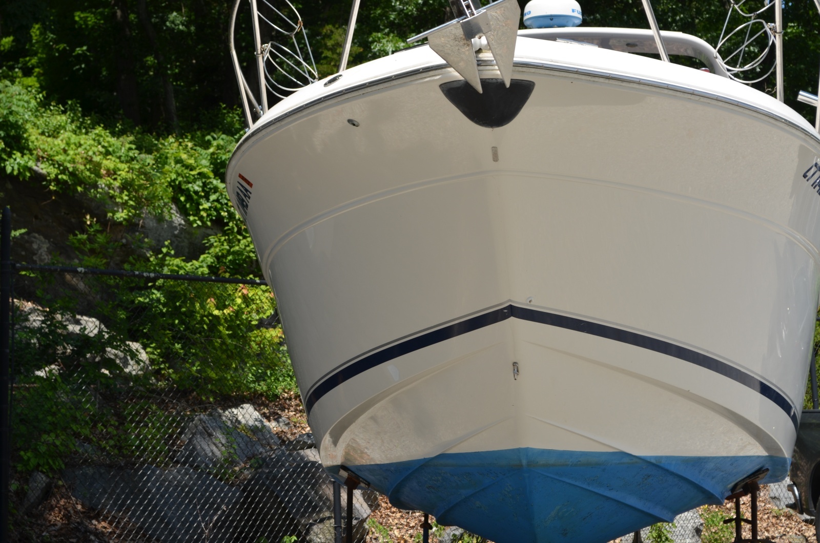 28ft Monterey Yacht For Sale