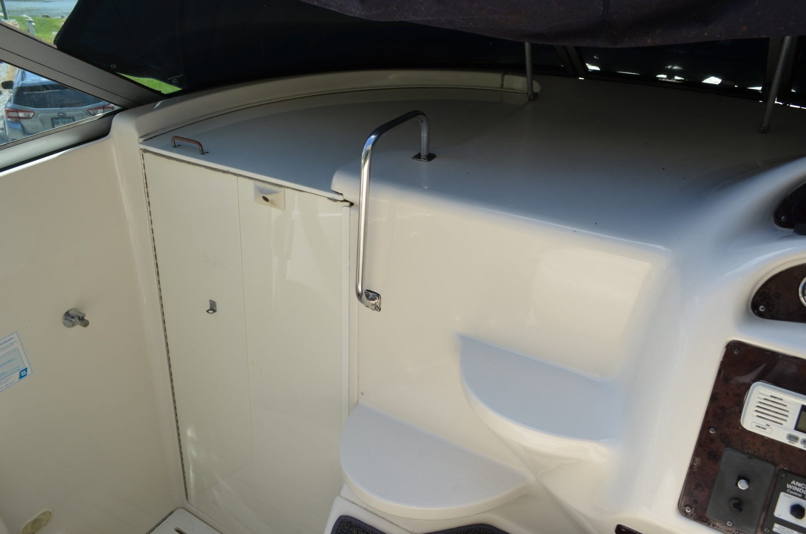 28ft Monterey Yacht For Sale
