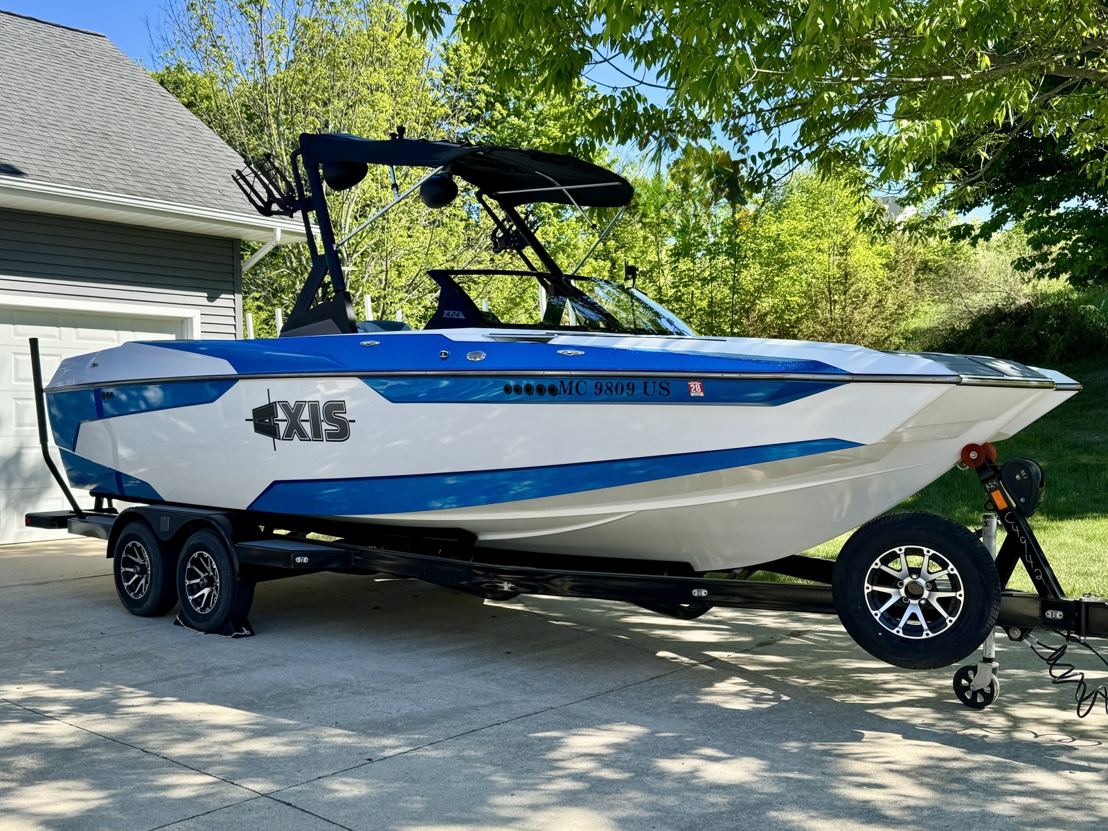 24ft Axis Yacht For Sale