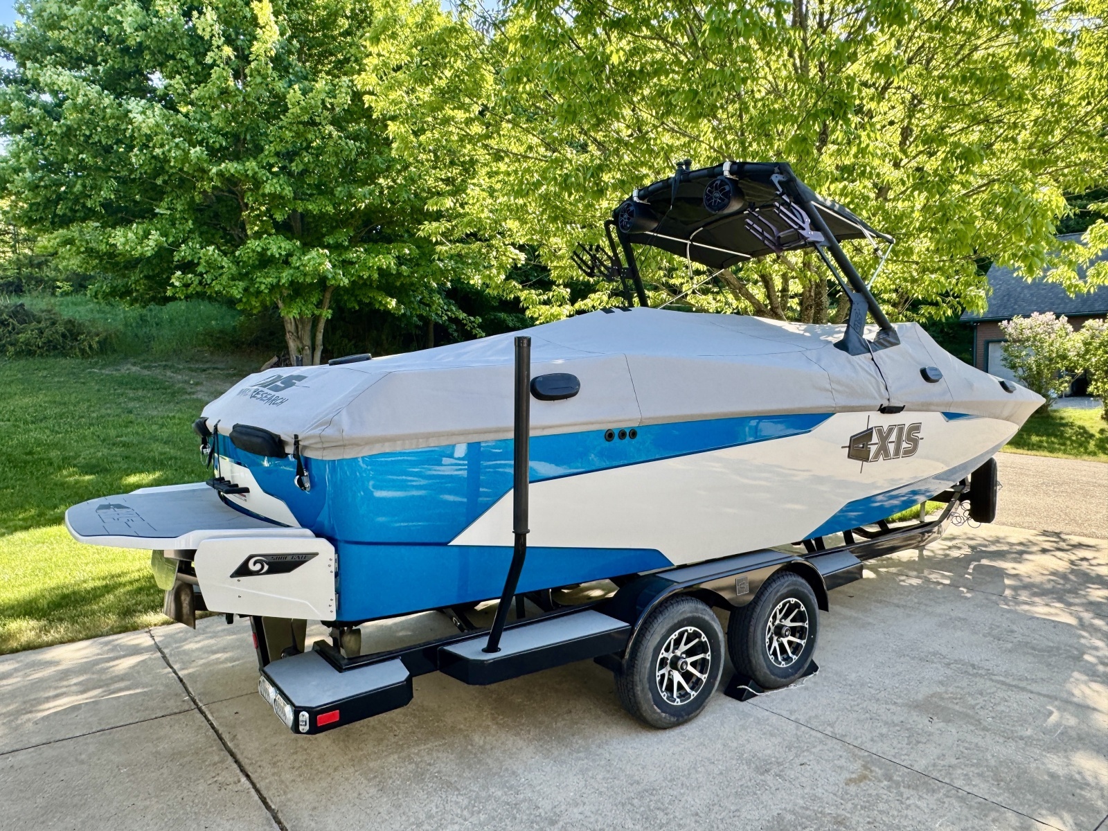 24ft Axis Yacht For Sale