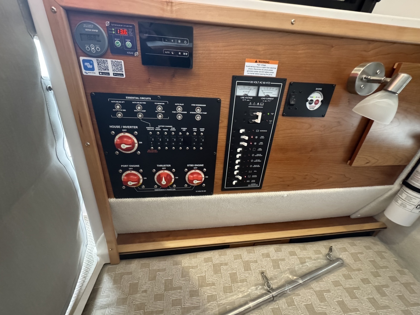 40ft Cutwater Yacht For Sale