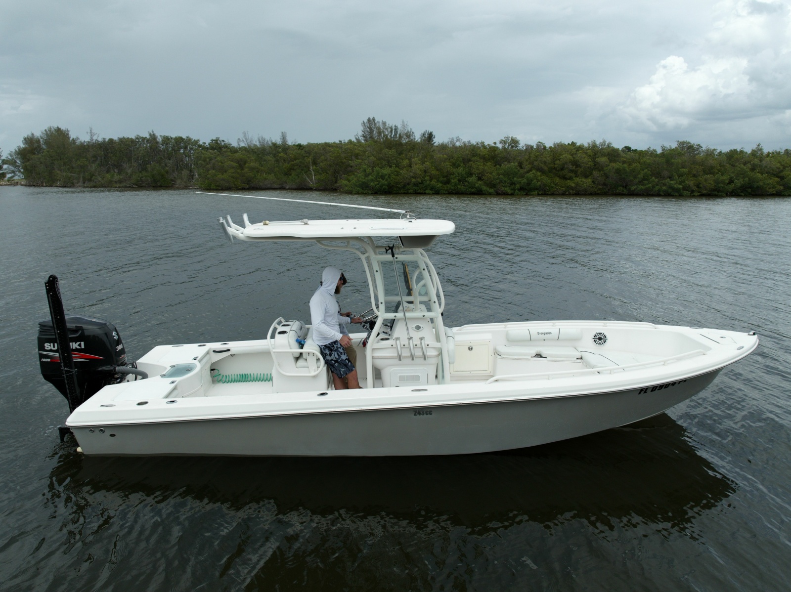 2007 Everglades 243CC