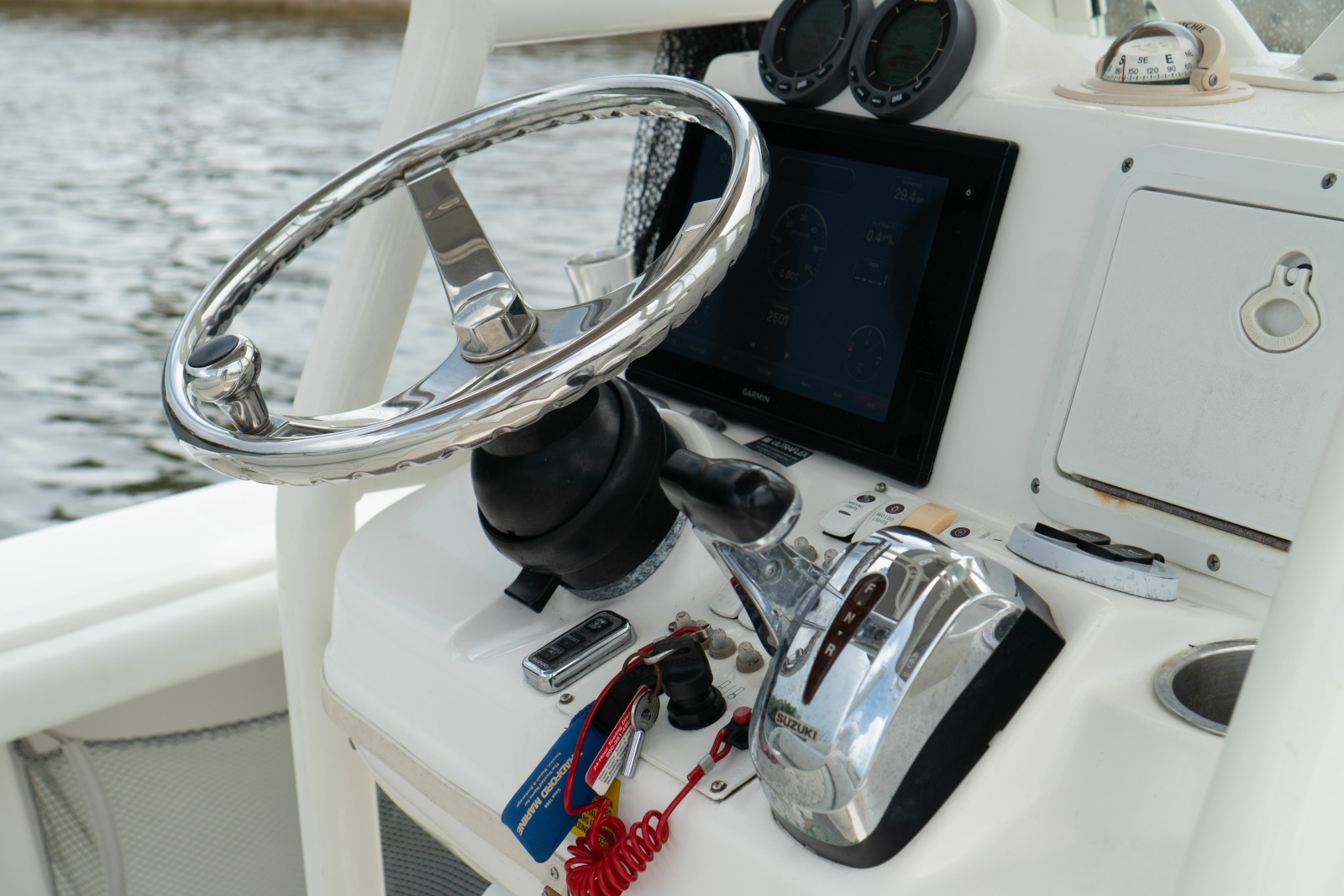 2007 Everglades 243CC