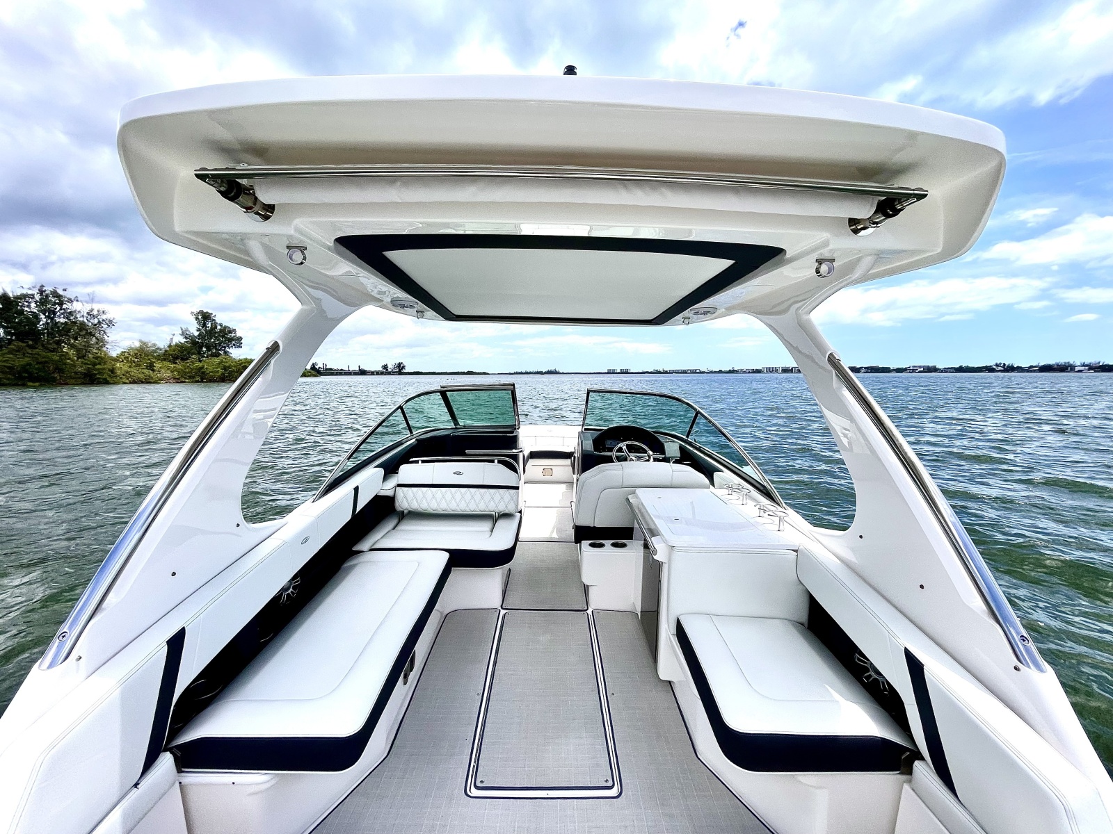 2023 Regal 29 OBX