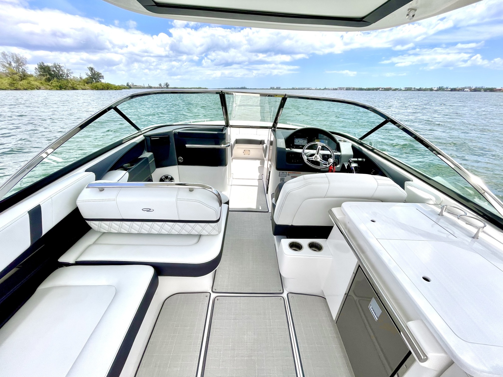 2023 Regal 29 OBX