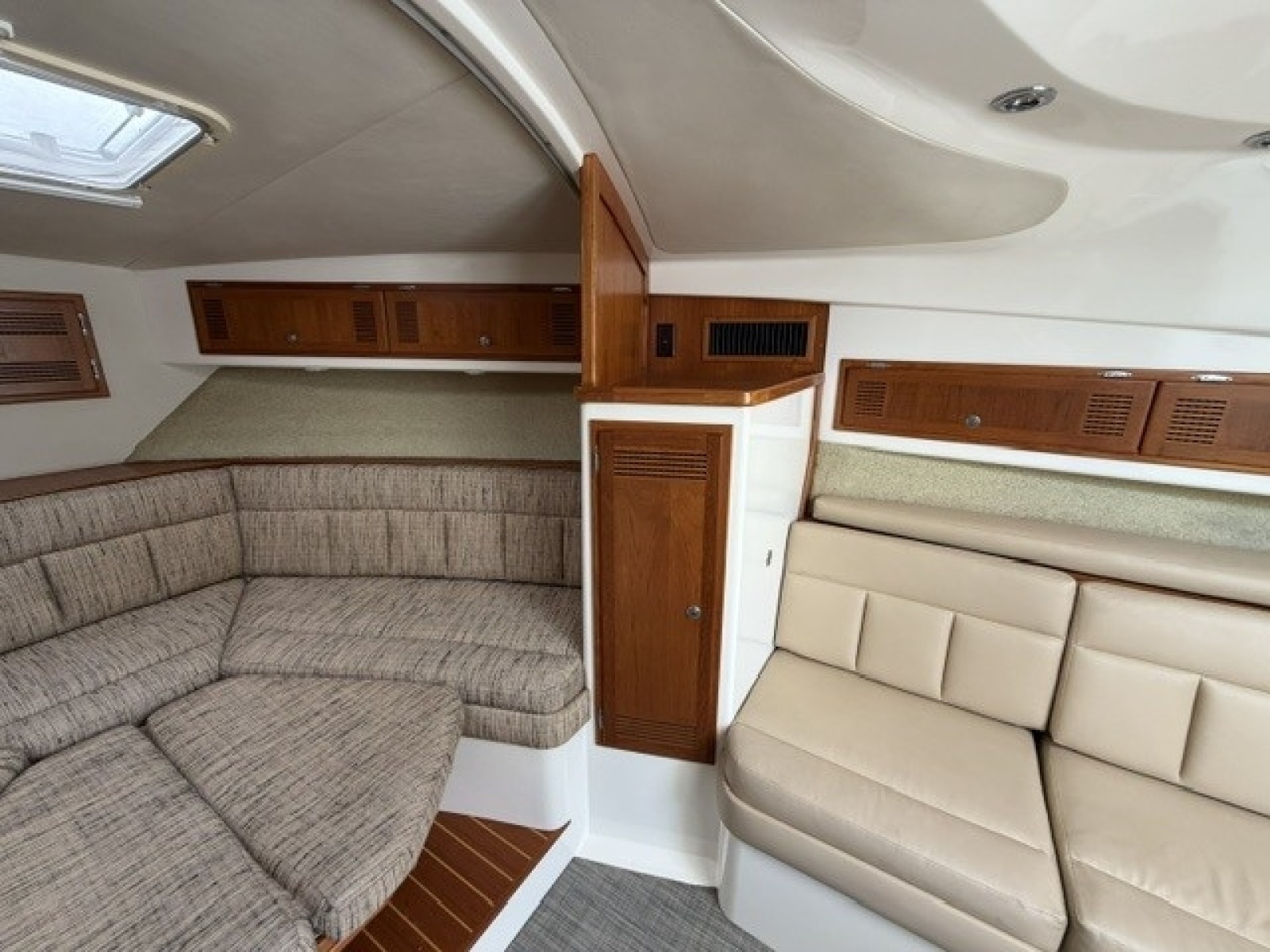 1996 Cabo 31 Express