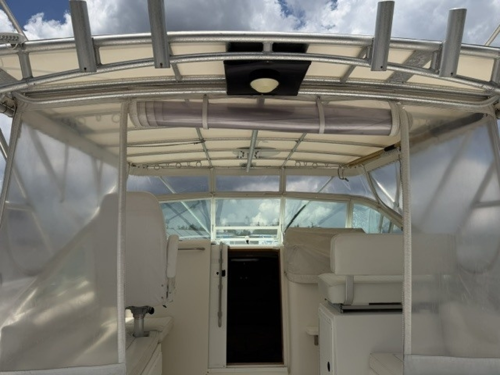 1996 Cabo 31 Express