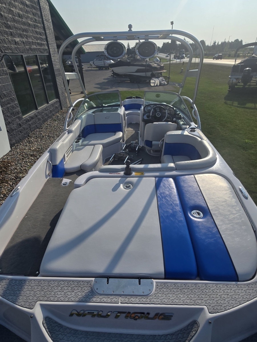 21ft Nautique Yacht For Sale